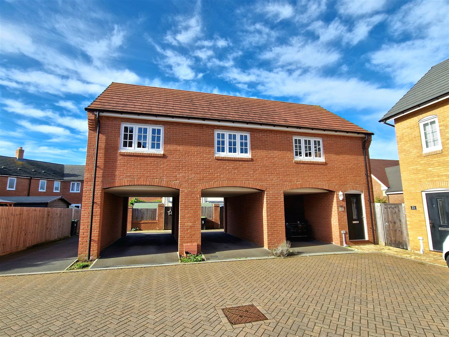 2 bed property in Archer Street, Bedford